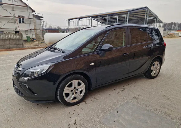 warmińsko-mazurskie Opel Zafira cena 39900 przebieg: 119060, rok produkcji 2015 z Wrocław